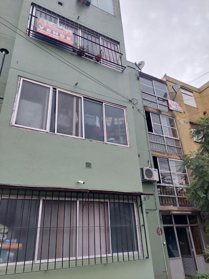 DEPARTAMENTO 3 AMB EN BARRIO VIPLASTIC  ACEPTA FINANCIACION