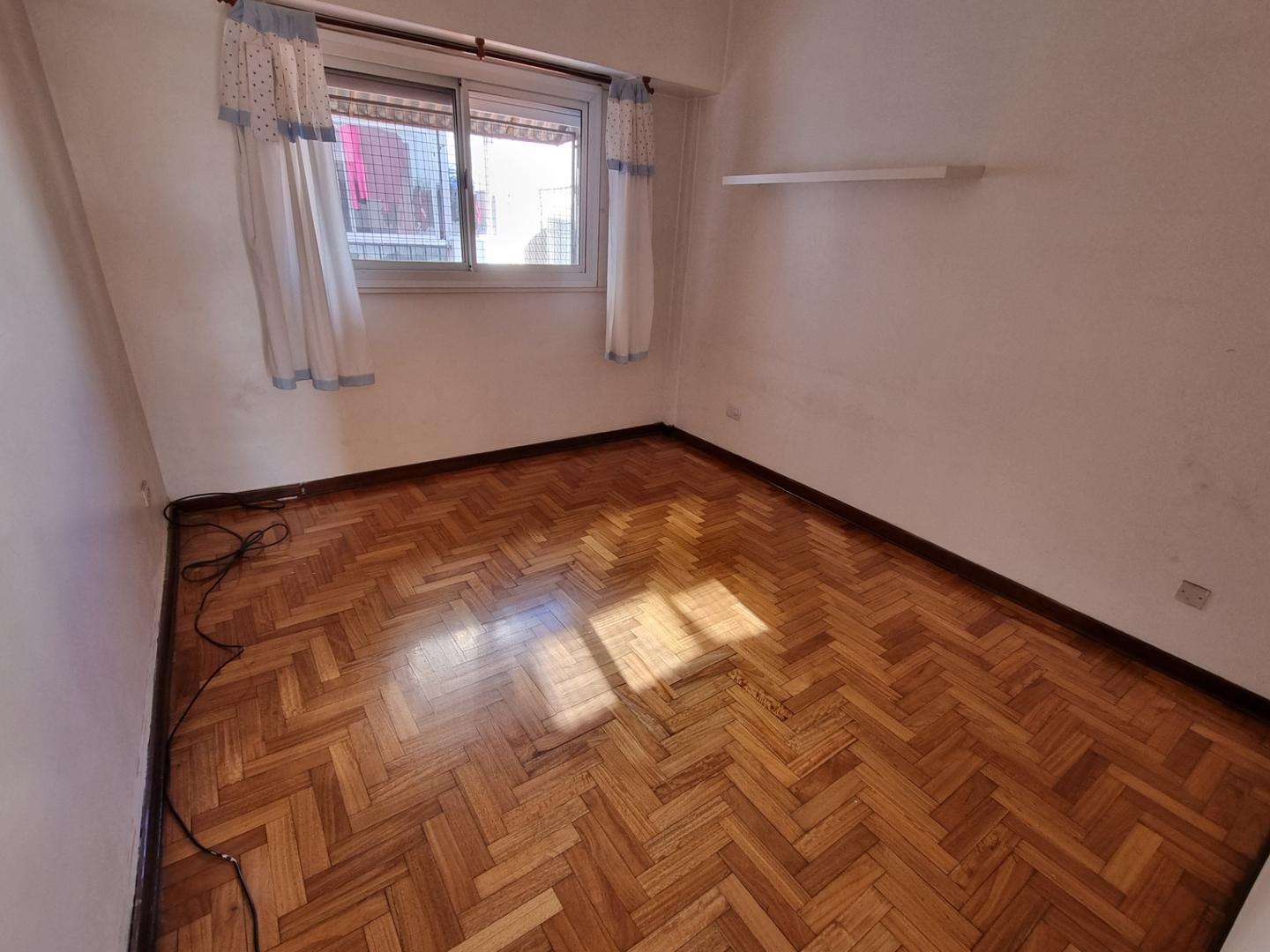 Departamento en Venta en Coghlan, USD 158.000