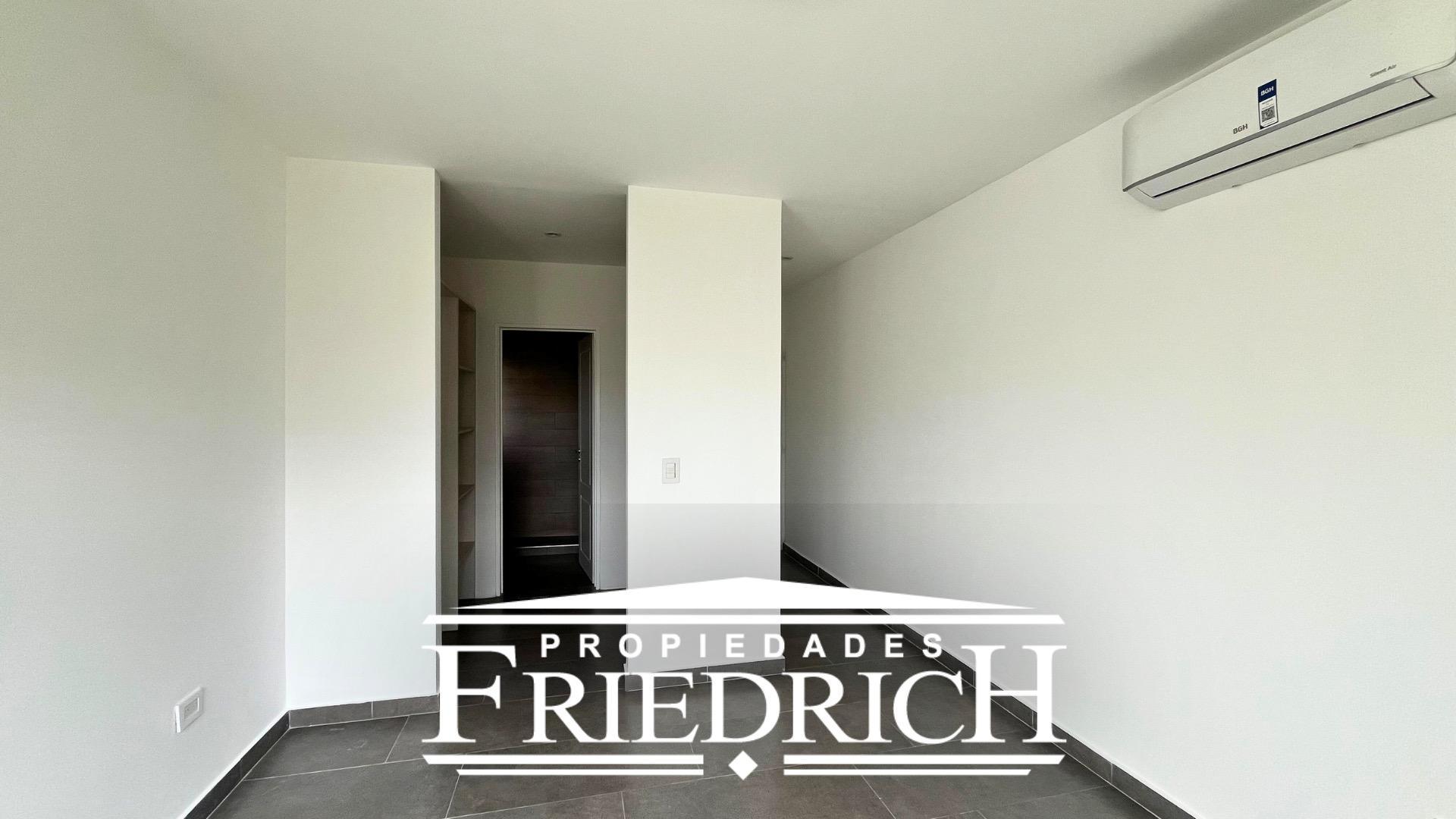 Barrio Cerrado Solar De Álvarez