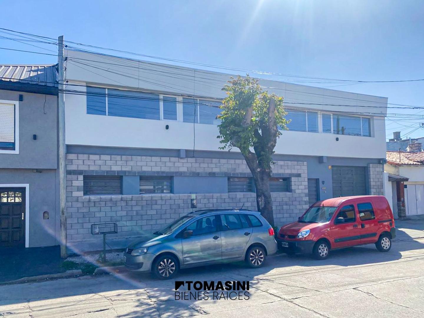 OFICINA + GALPÓN SOBRE DOS LOTES