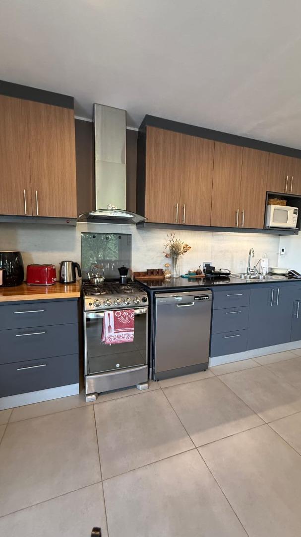 Casa 3 ambientes con 3 baños