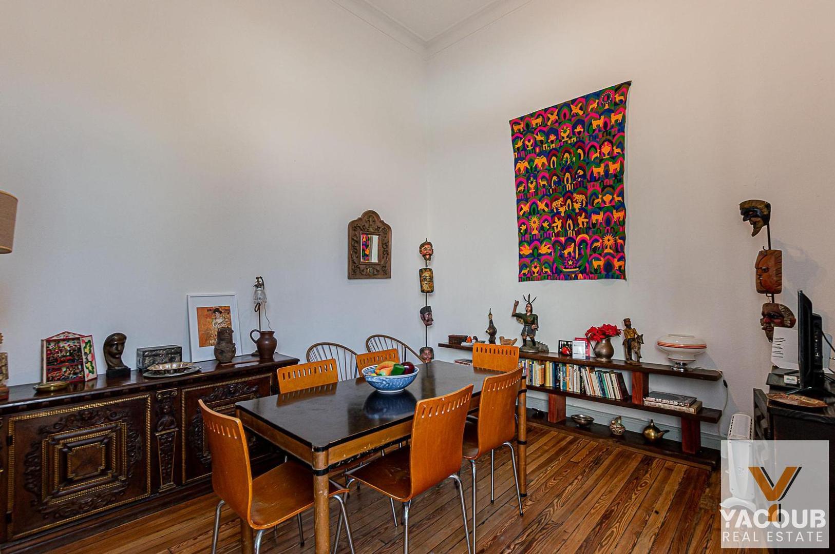 Depto Tipo Casa en Venta de 5 ambientes