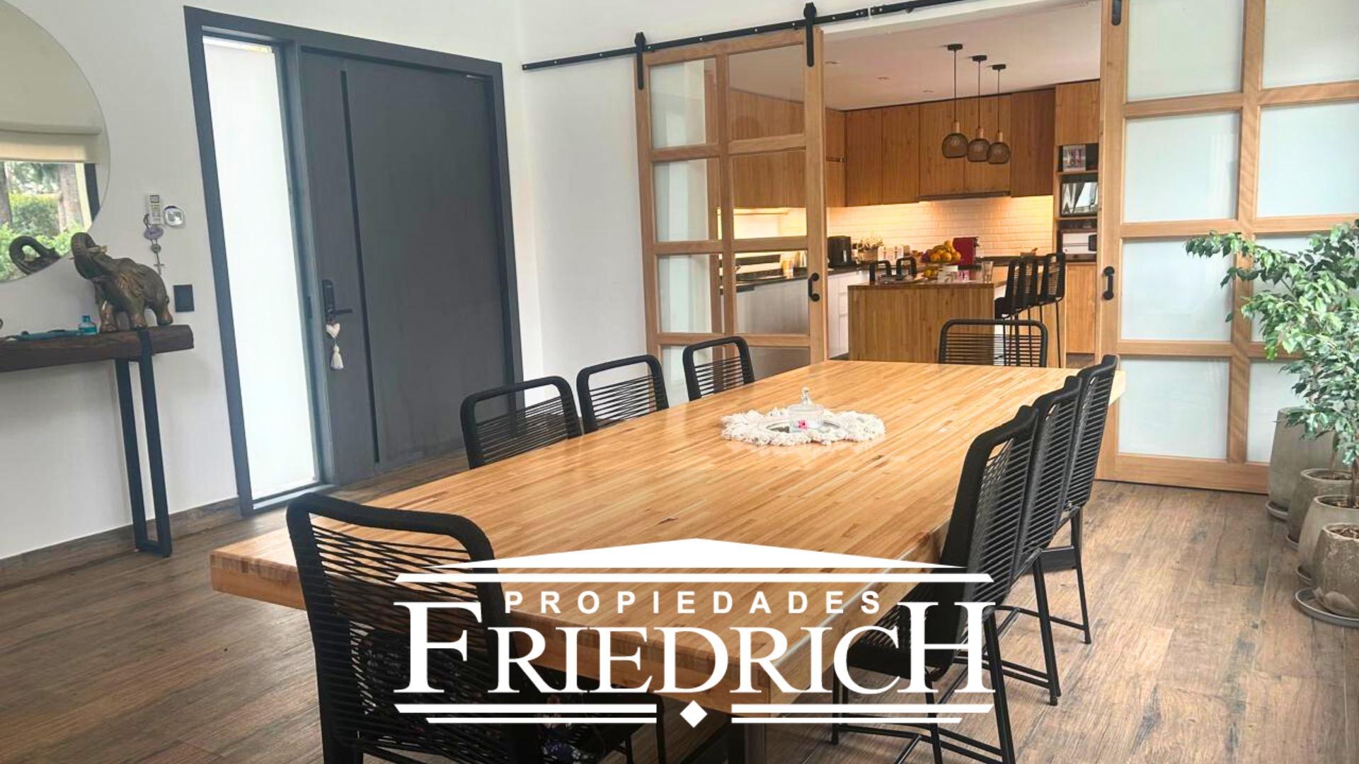 Casa en Venta de 4 dormitorios