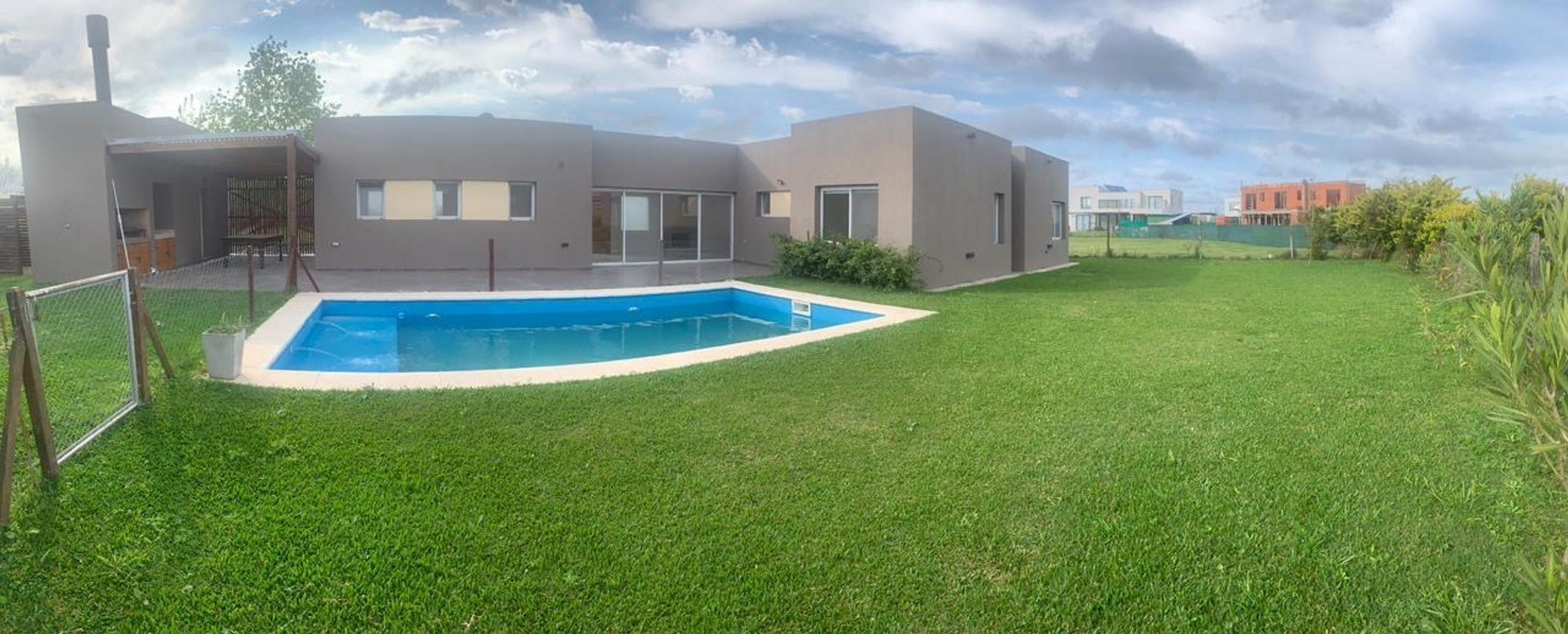 Casa en Alquiler Temporal de 4 dormitorios