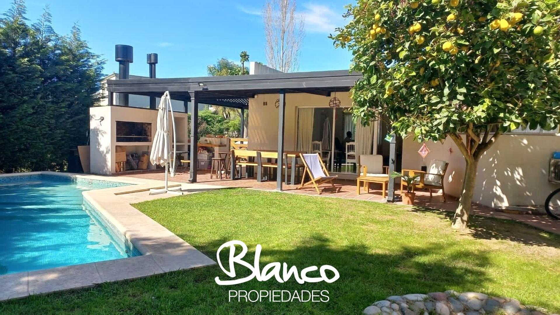 Casa  en Venta en El Hornero, Pilar, G.B.A. Zona Norte