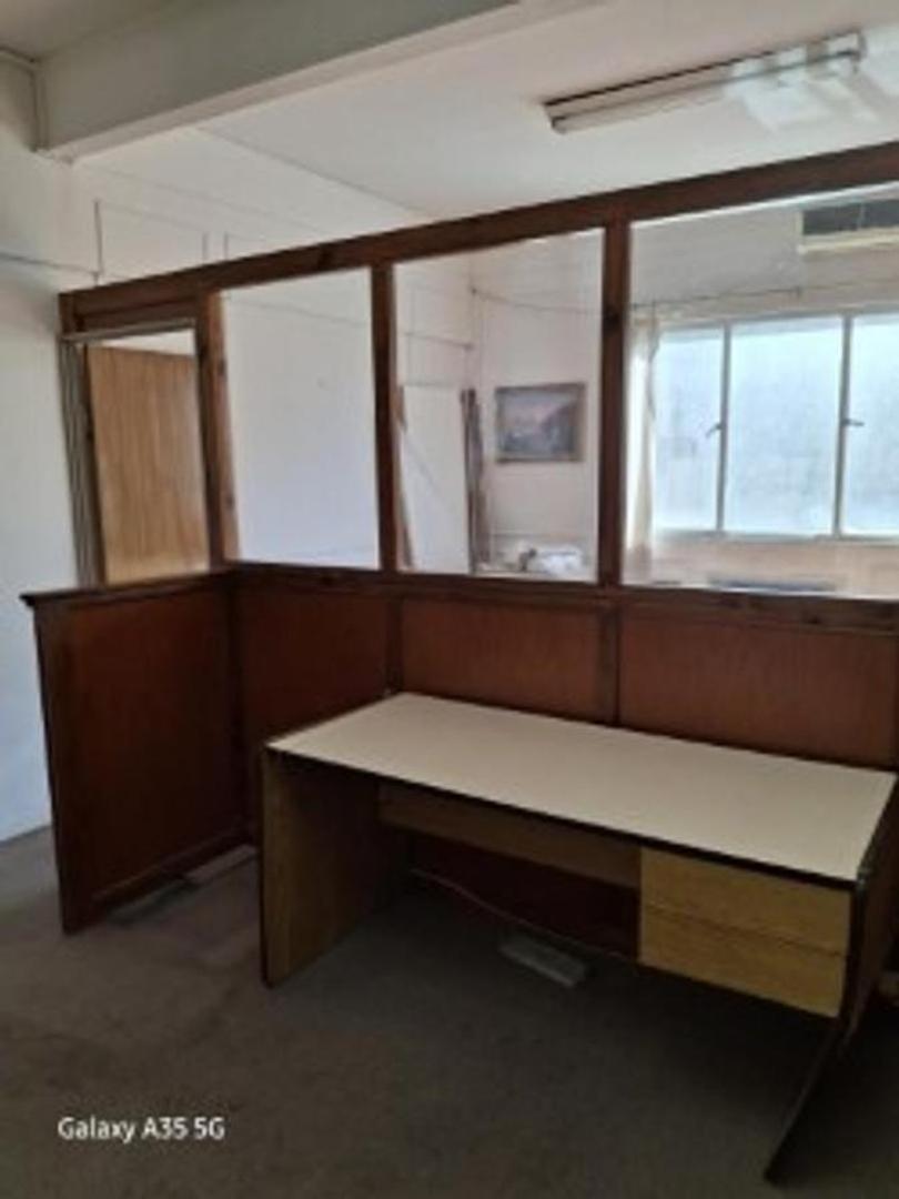 Oficina en Venta 60 años