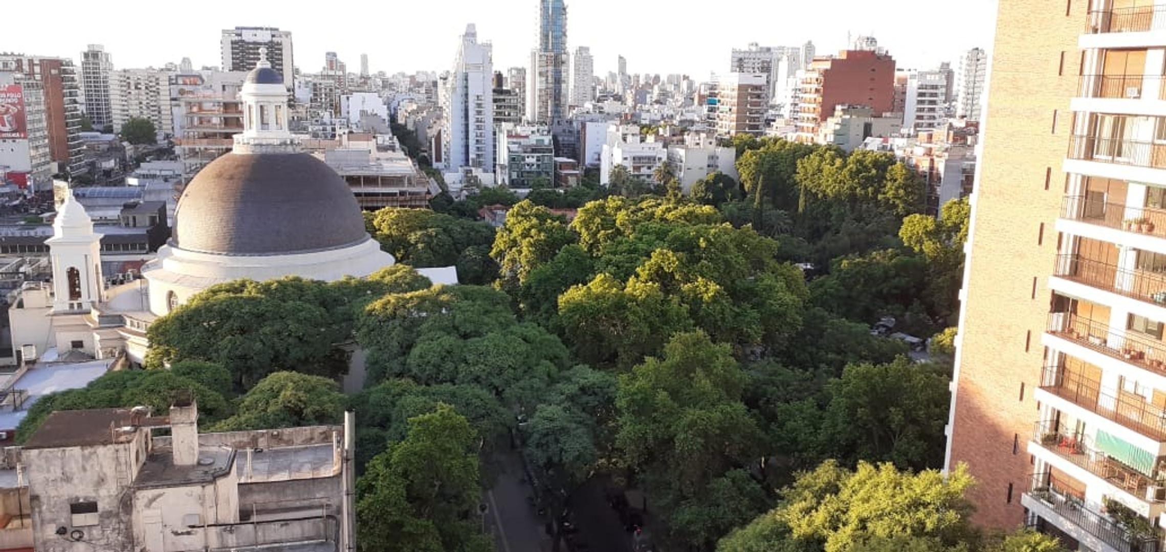 Departamento 4 amb balcón piso 14 a Reciclar plaza Belgrano