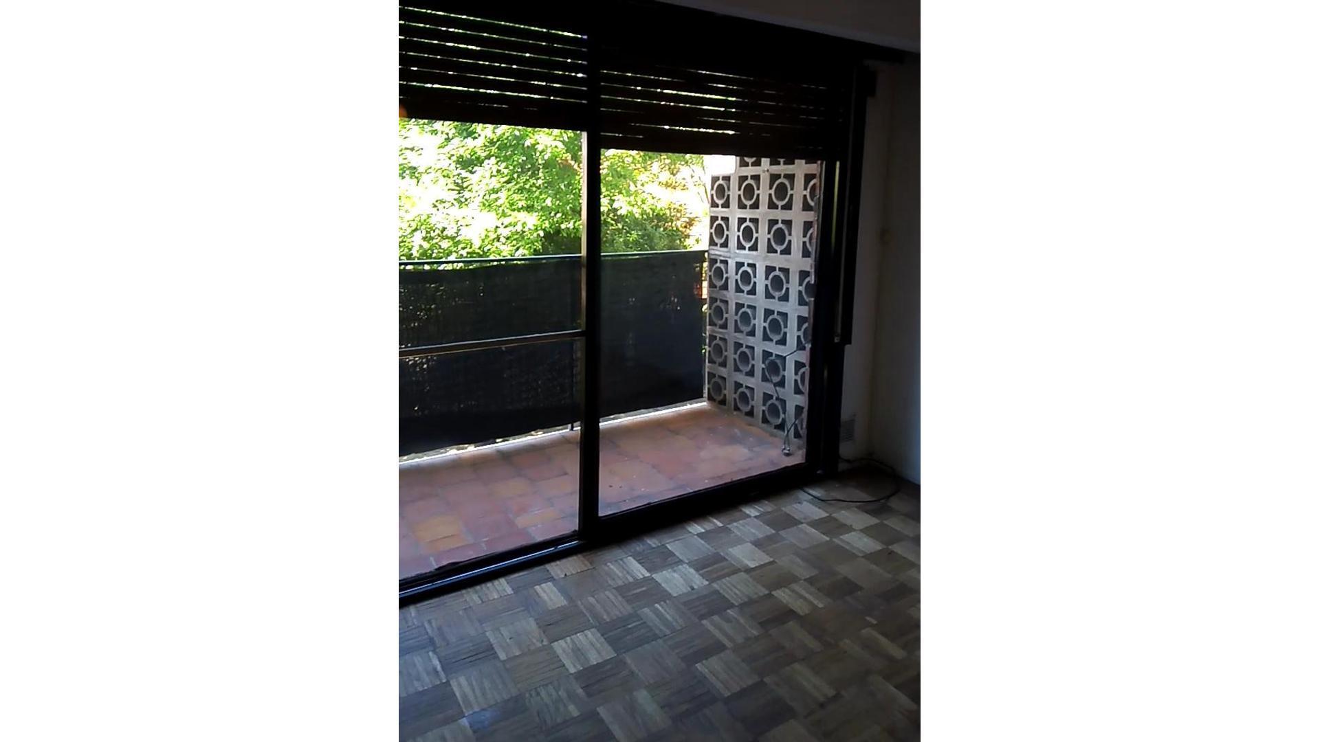 Estomba 2100, Piso 2