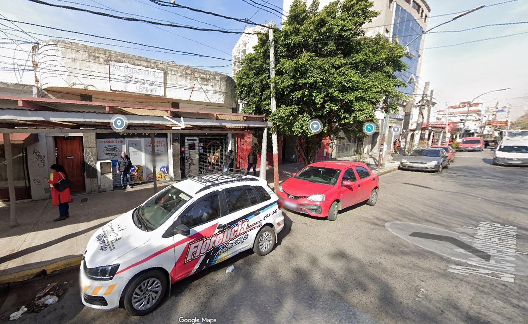 Local centro Lanus Este