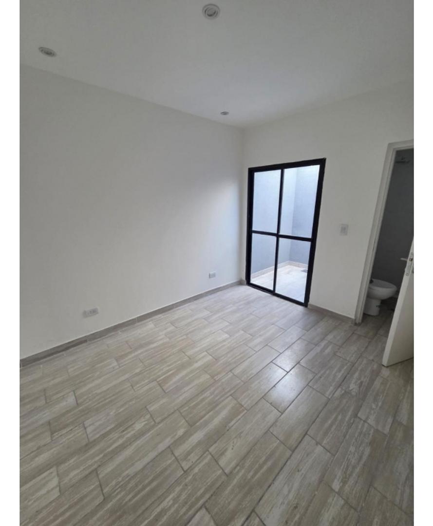 Depto Tipo Casa en Venta en Arenas del Sur, USD 45.000