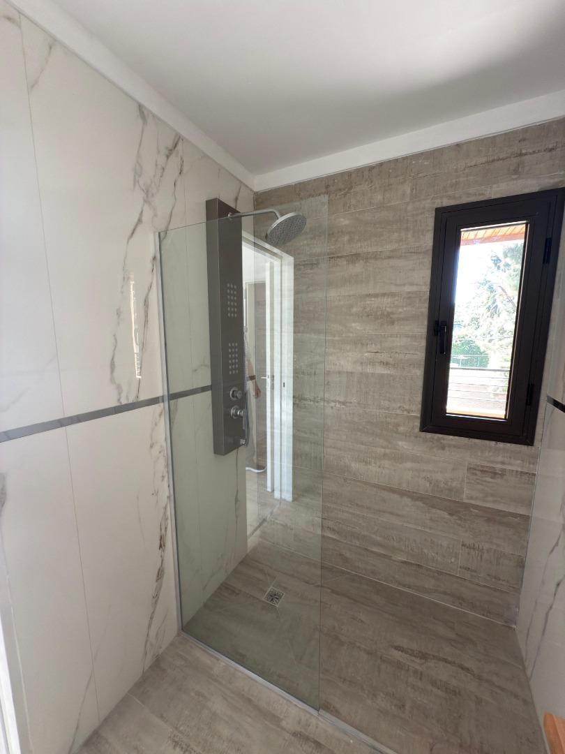 Complejo "VISTA LELOIR" - Deptos de 3 ambientes