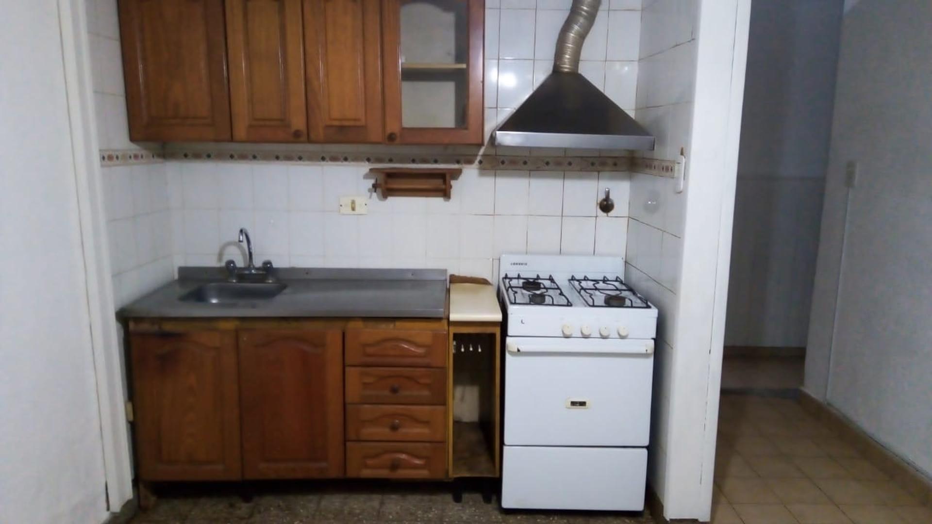 Departamento 3 ambientes con 1 baño