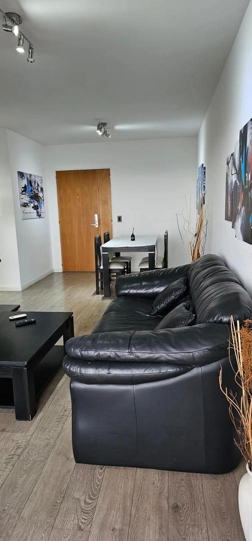 Libertador 8500, Piso 16