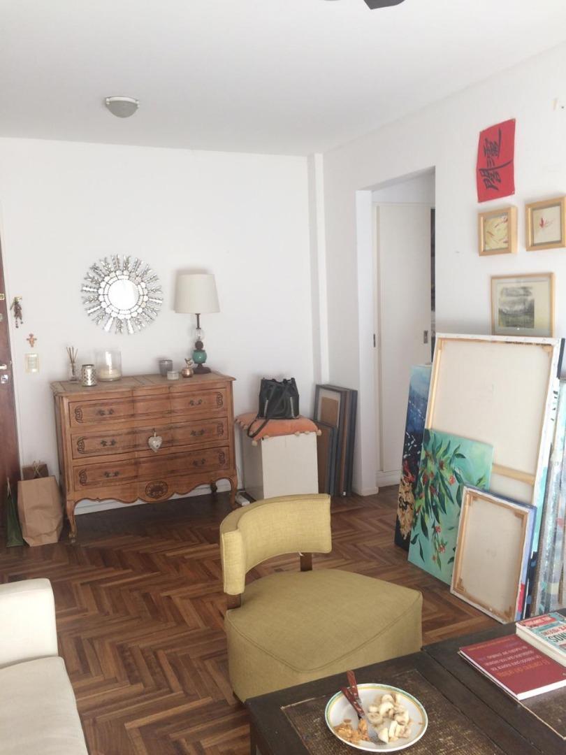 Diego Palma 100, Piso 1