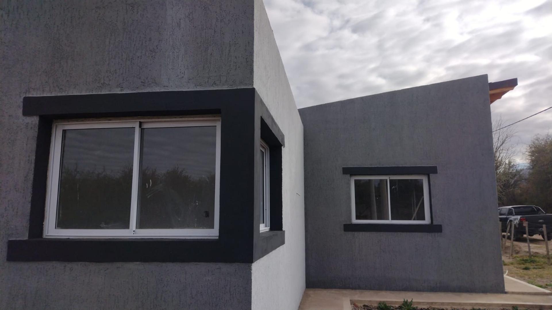 Malvinas Argentinas 600