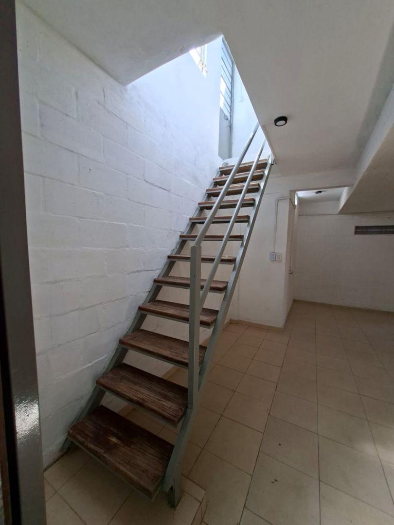 Depto Tipo Casa en Alquiler de 1 dormitorio