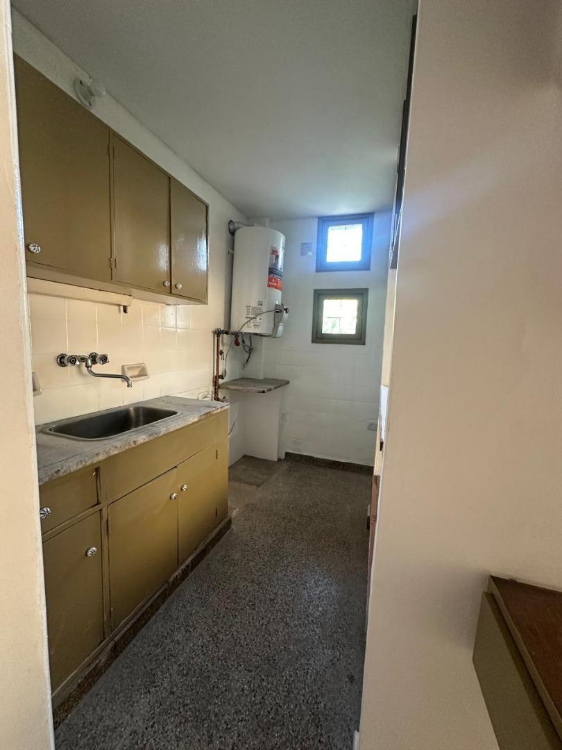 Lavalleja 1003 , Piso 2