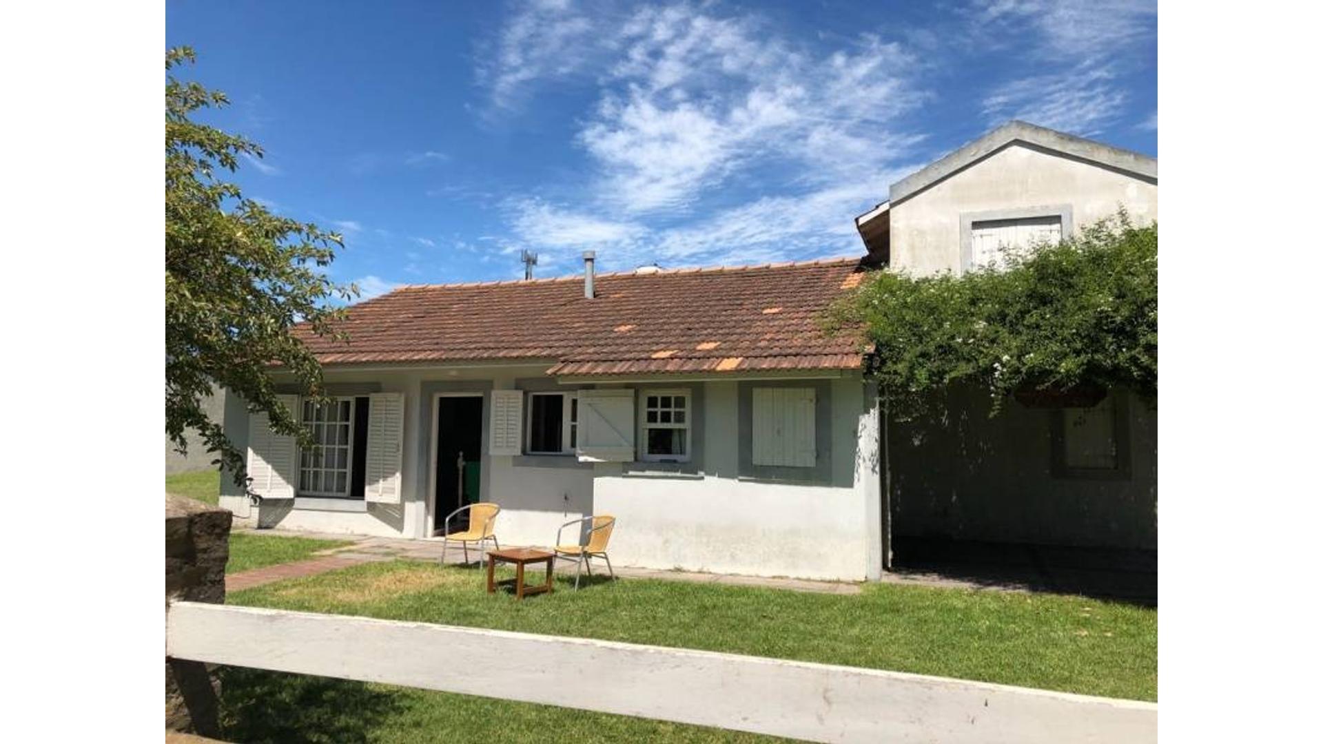 Casa en Santa Clara del Mar a 3 cdras de la playa 4 amb, 400