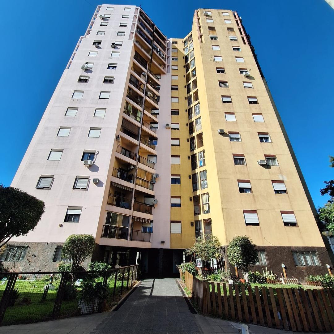 Avenida Presidente Peron 4950 , Piso 10