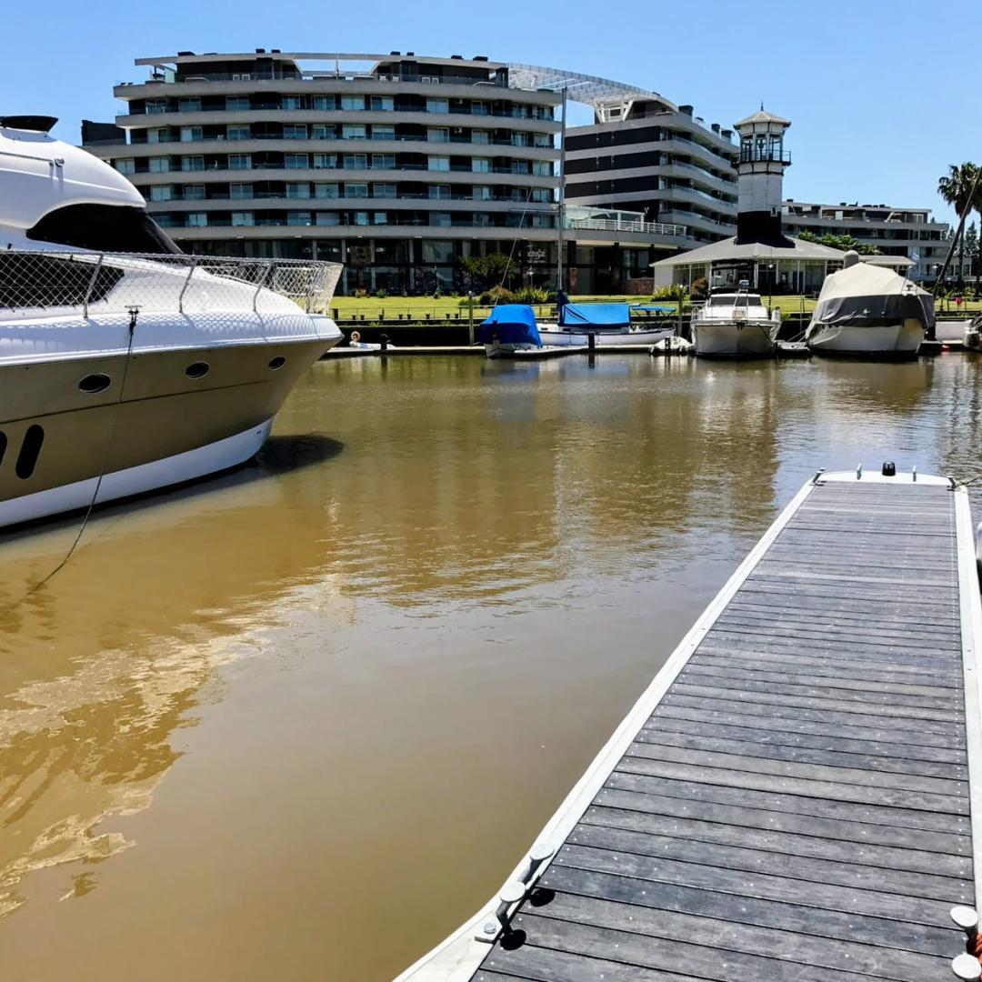 Departamento 2 ambientes con 2 baños