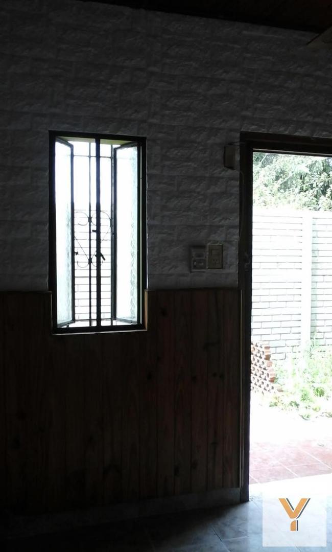 Depto Tipo Casa en Venta 50 años
