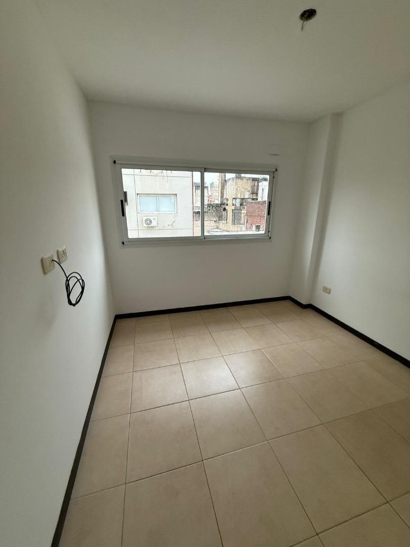 Buenos Aires 1000, Piso 10°