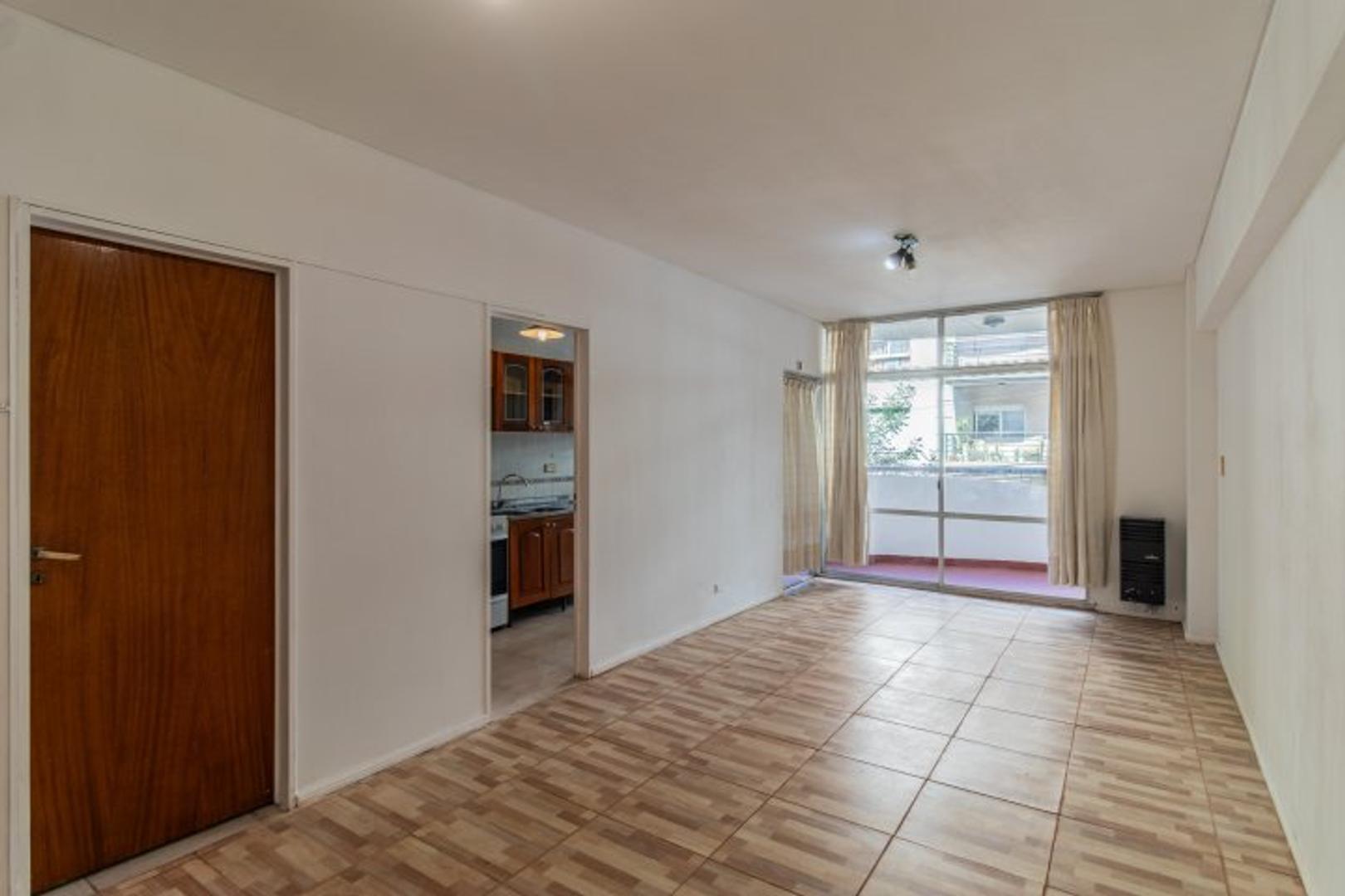 Departamento en Venta en Flores, USD 85.000