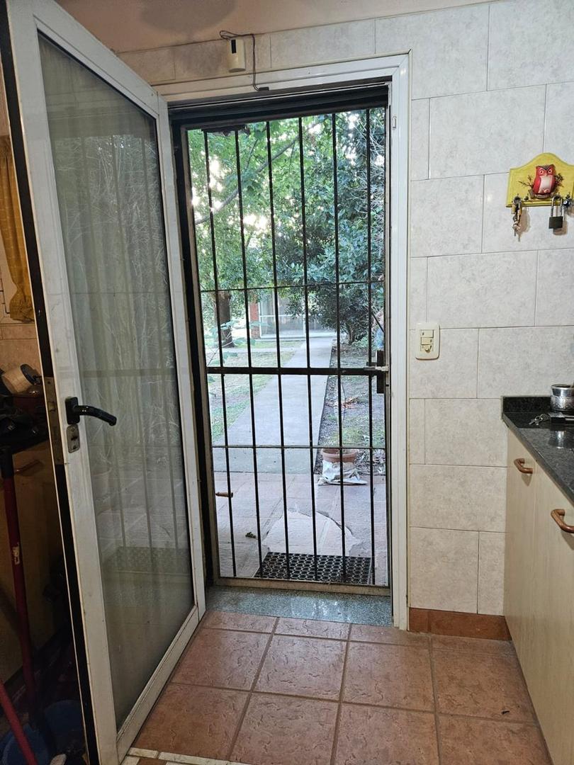 Oport. 4 lotes + Casa c/pileta. GRAL RODRIGUEZ