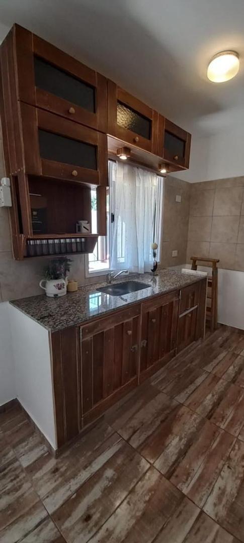 VENTA DE DUPLEX CON PATIO Y COCHERA EN EL BARRIO SAN RAFAEL