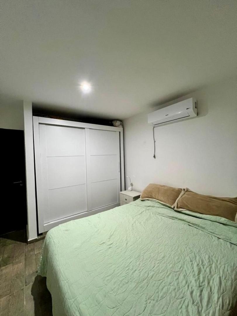 Casa en Alquiler Temporal con 1 cochera