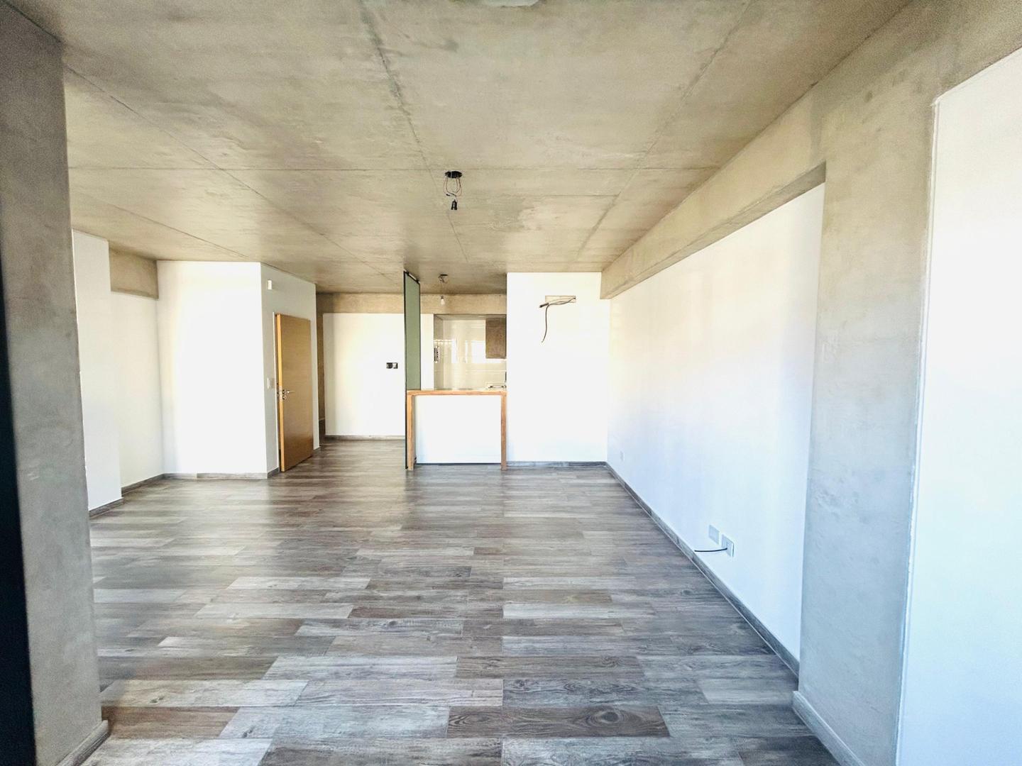 Depto. 3 amb. Ramos Mejía en planta baja - doble cochera