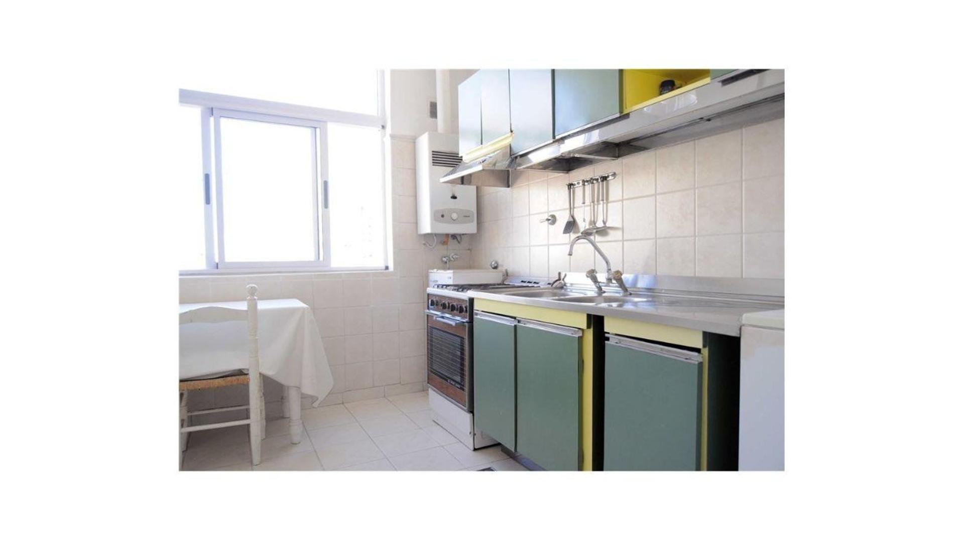 Departamento 4 ambientes con 2 baños