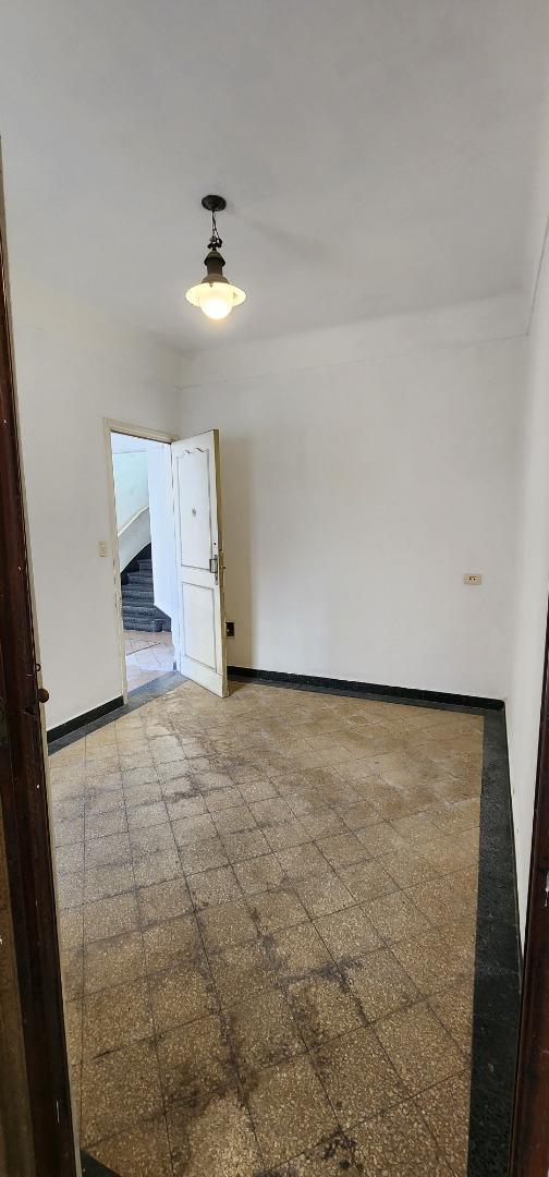 Depto Tipo Casa 3 ambientes con 1 baño