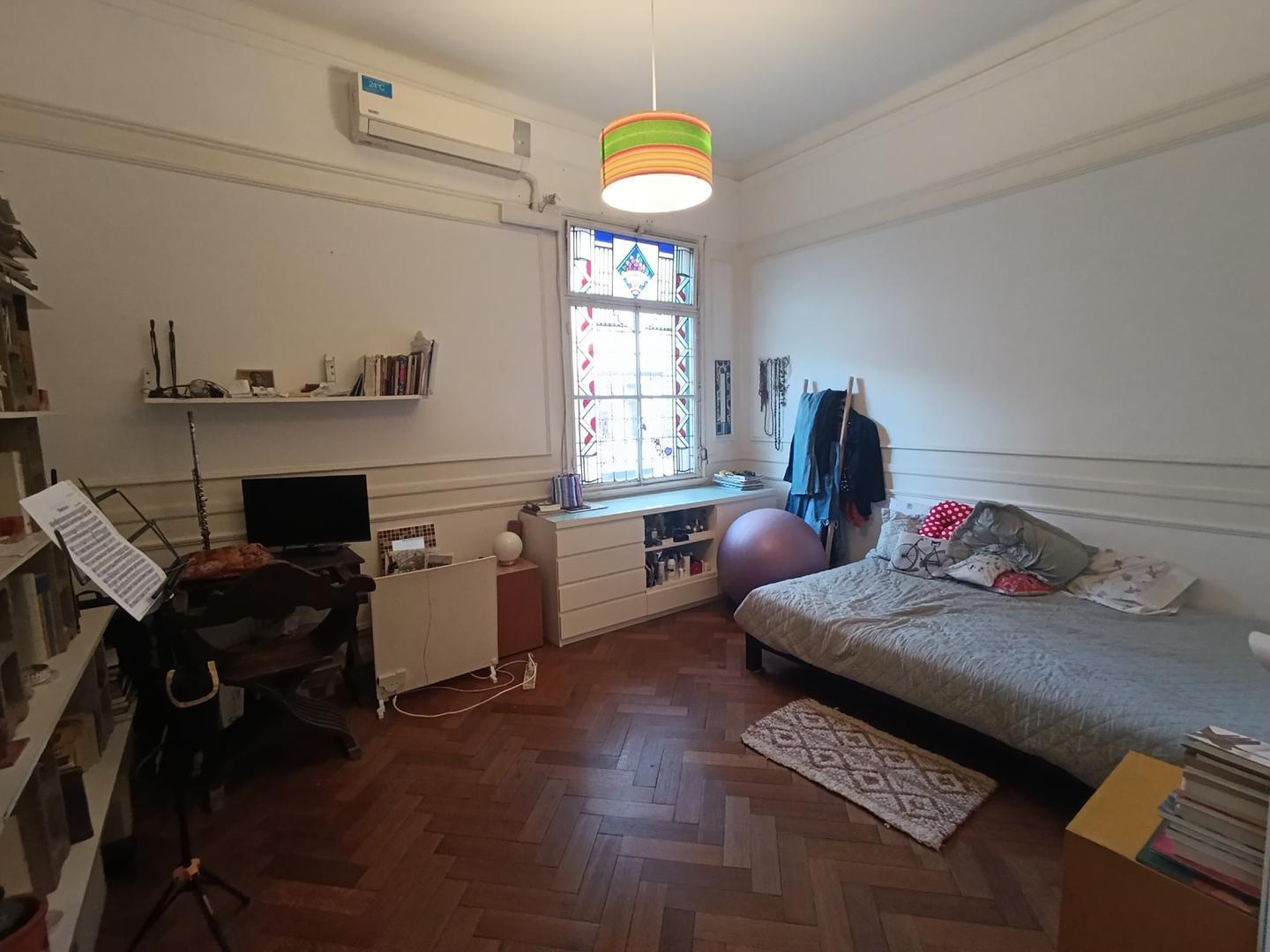 Depto Tipo Casa en Venta en Almagro, USD 105.000