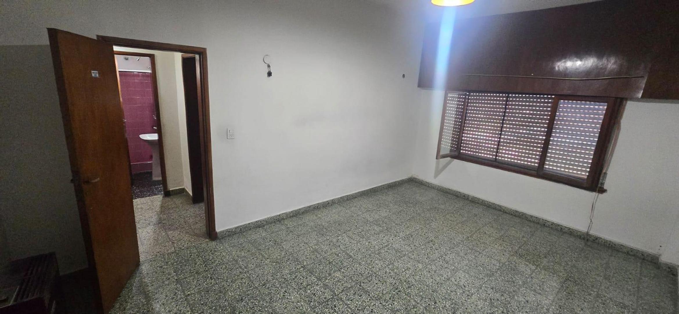 Casa en Alquiler al Sudeste