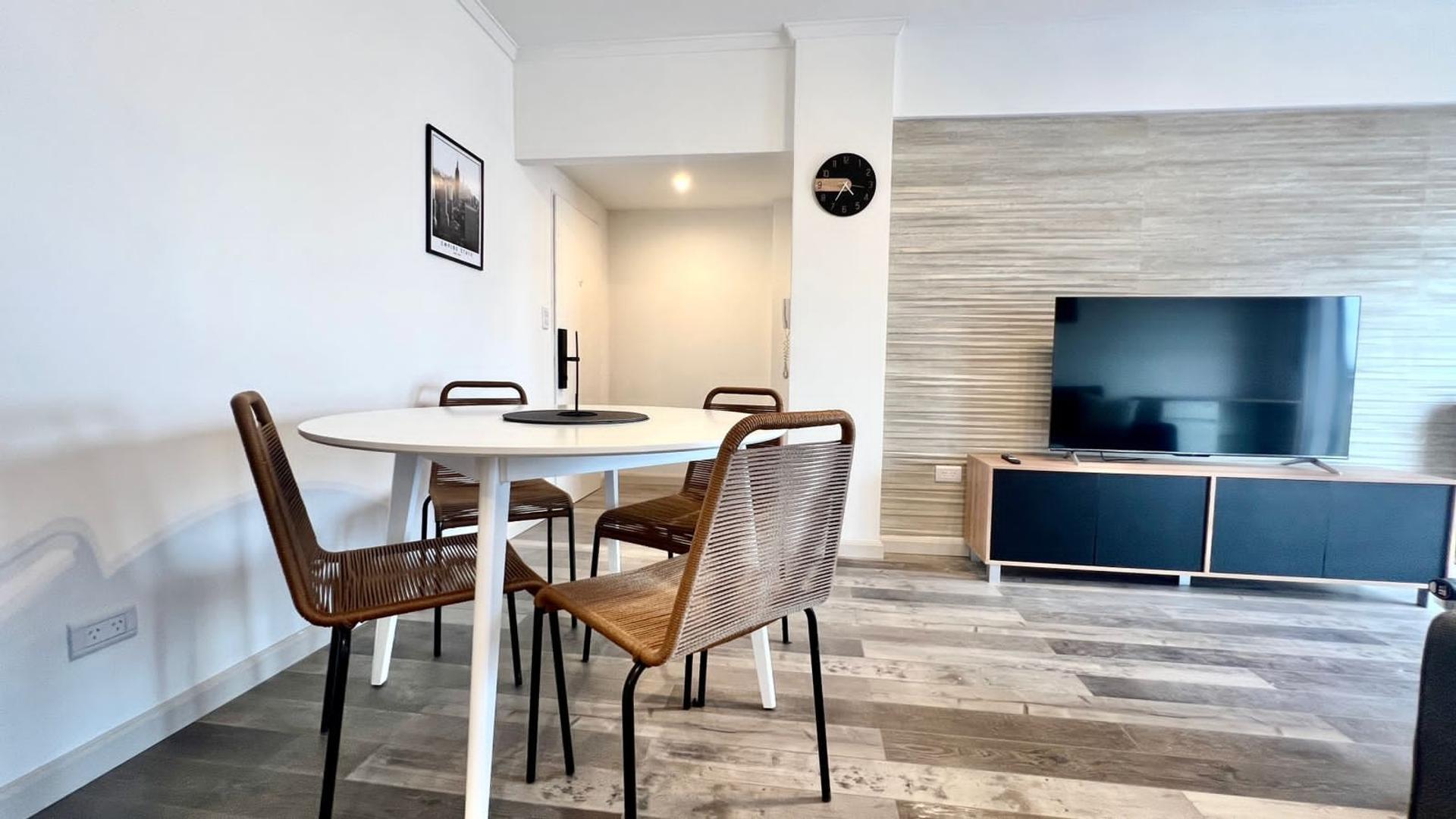 Entre Rios 1808 , Piso 17