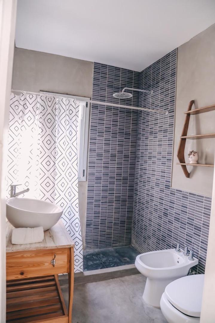 Casa en Alquiler Temporal con 4 cocheras