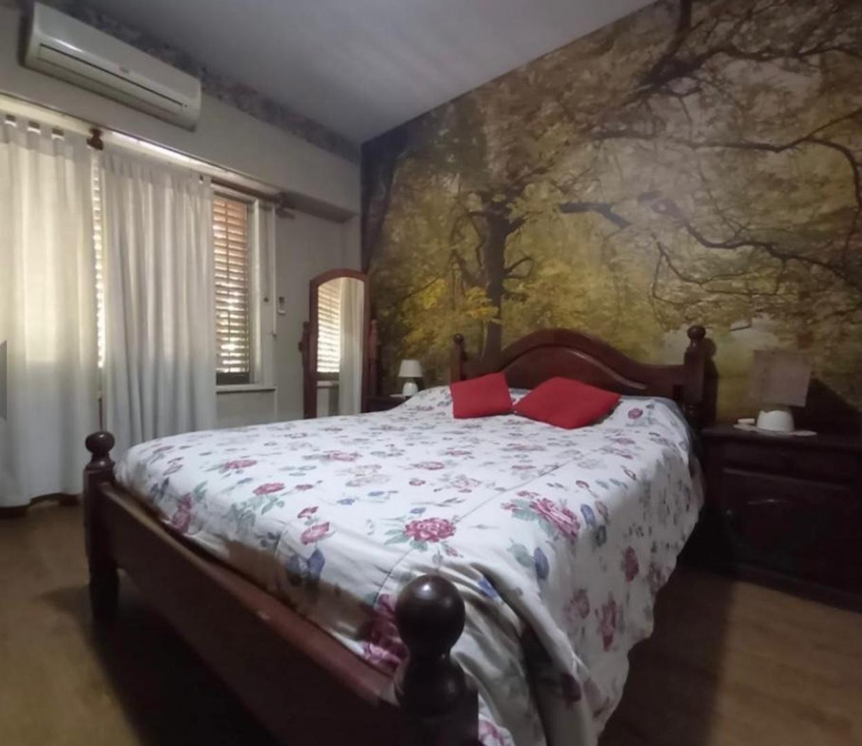 Casa 3 ambientes, Garaje, Pileta, Parrilla