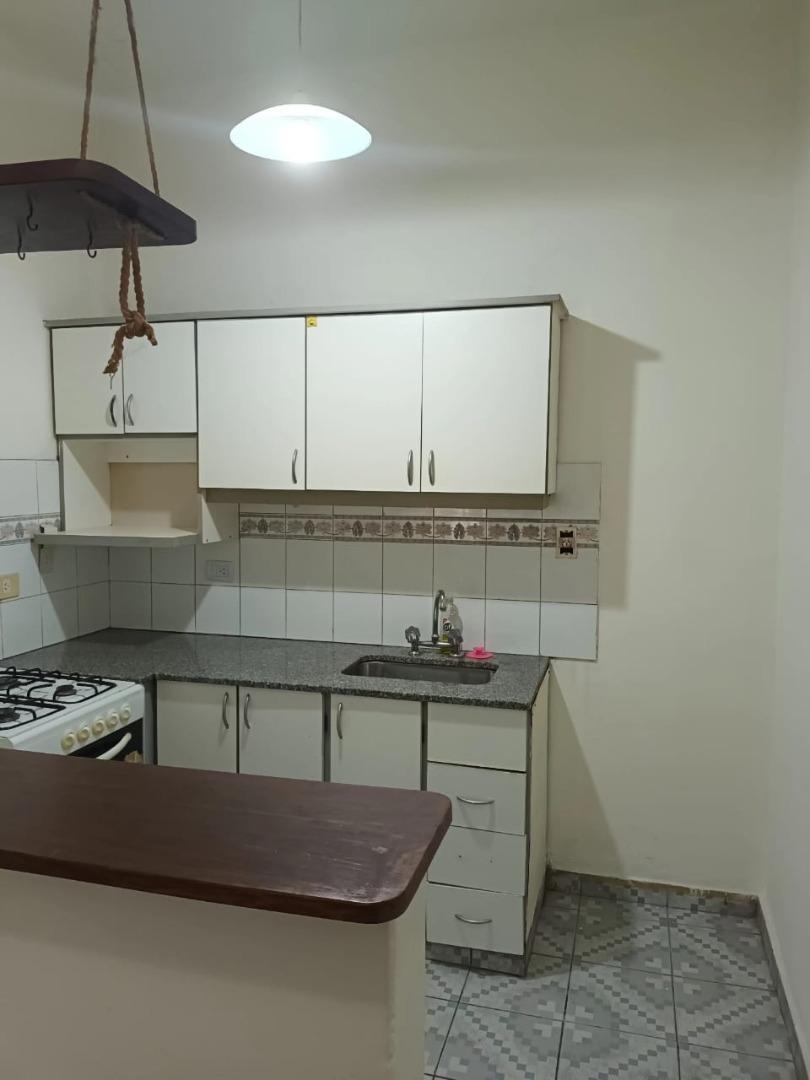 Depto Tipo Casa en Alquiler de 1 dormitorio