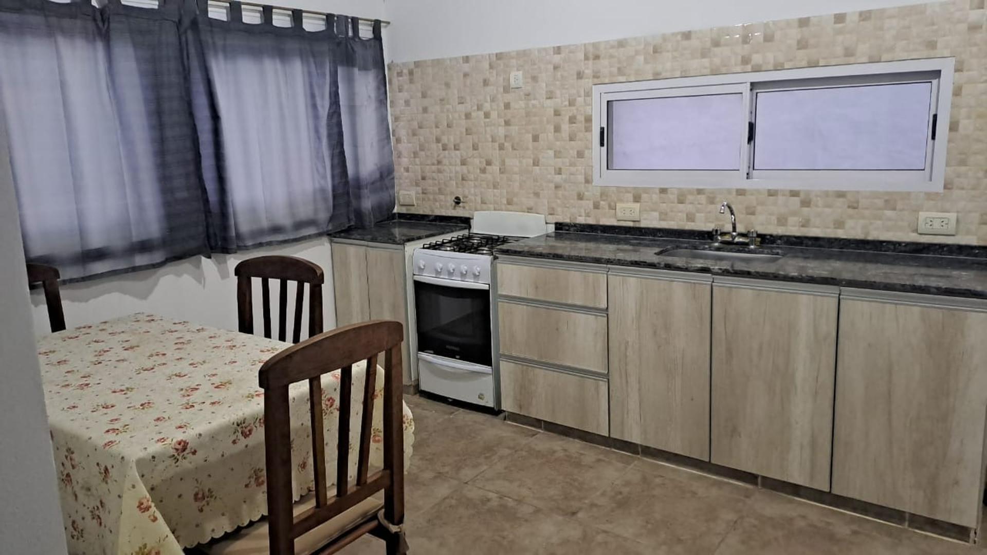 Casa a estrenar en venta Merlo Centro GAS NATURAL