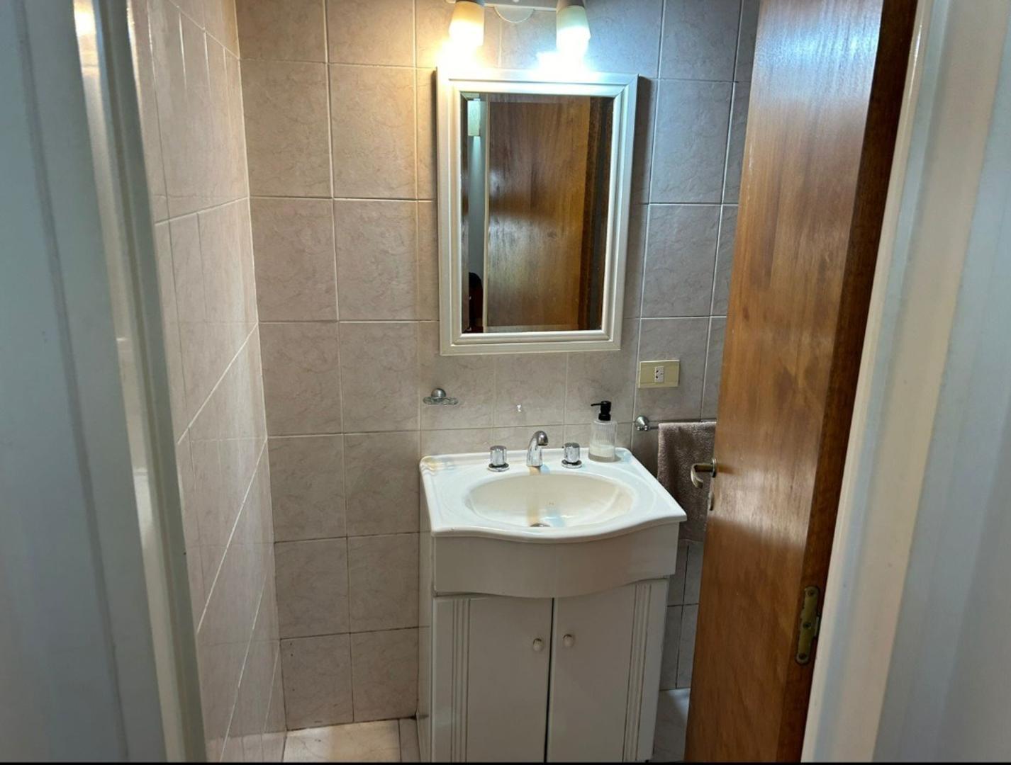 Departamento 2 ambientes con 1 baño