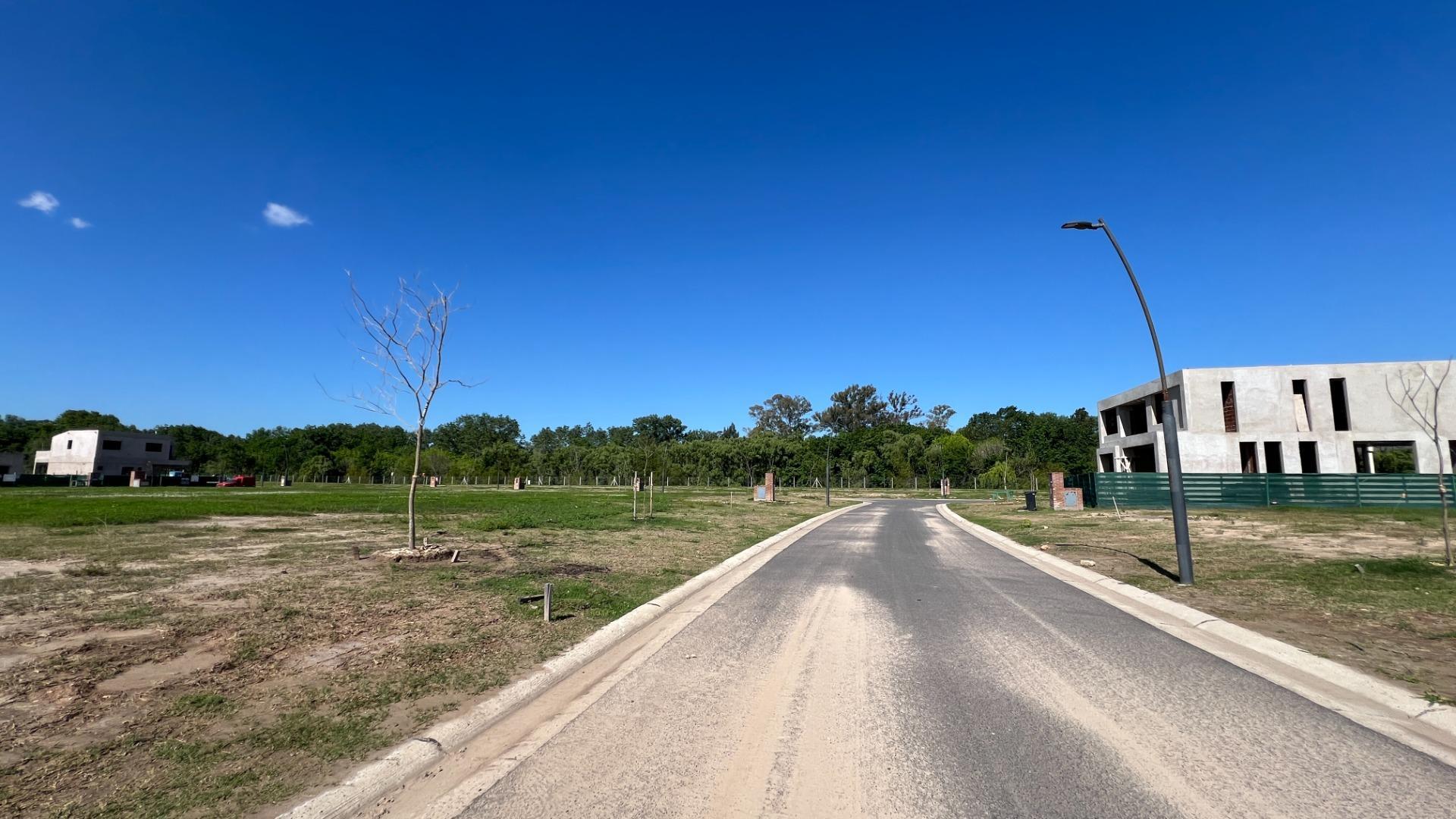 Terreno en Venta, FOS 30