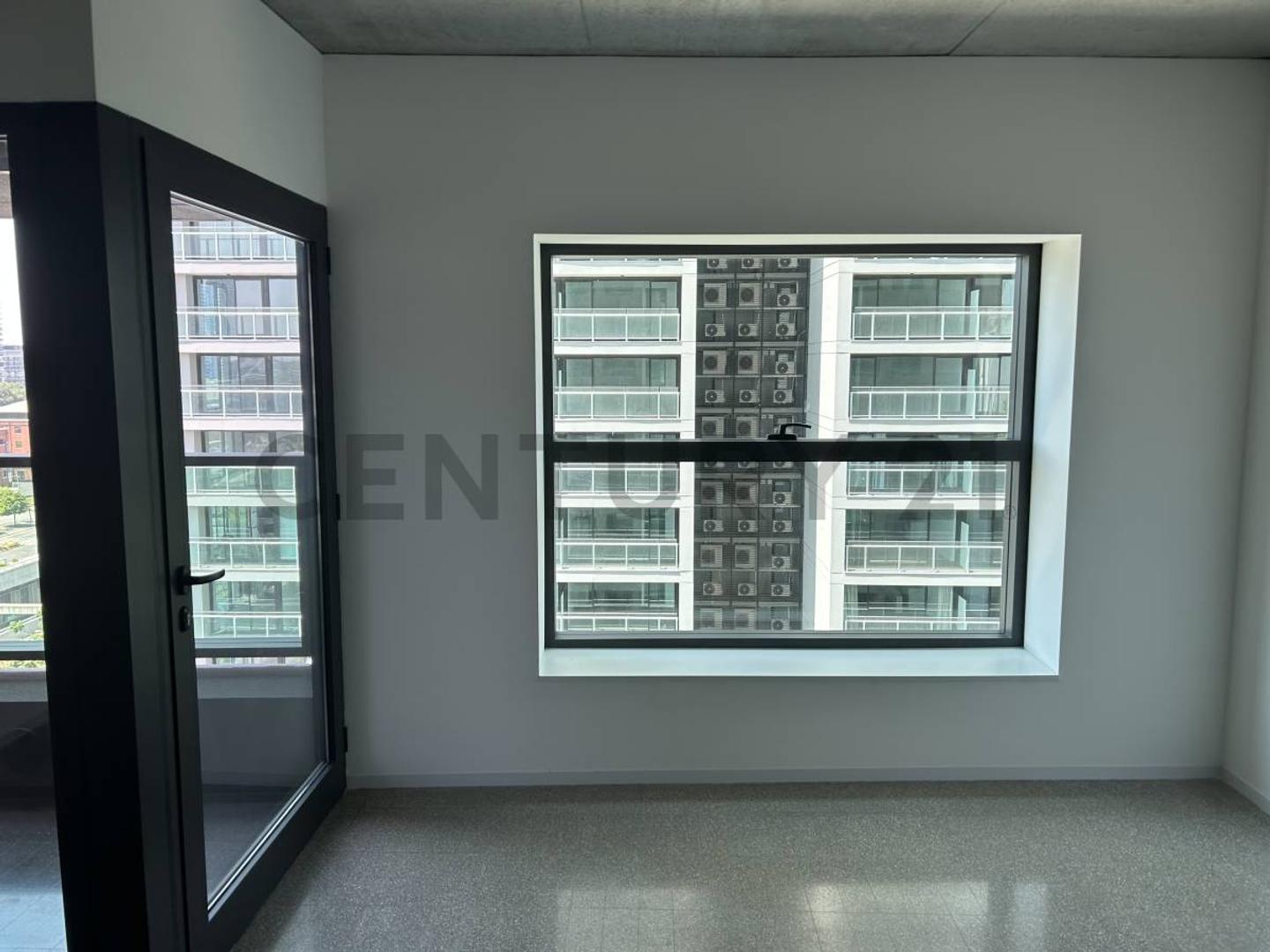 Ingeniero Huergo 400, Piso 0