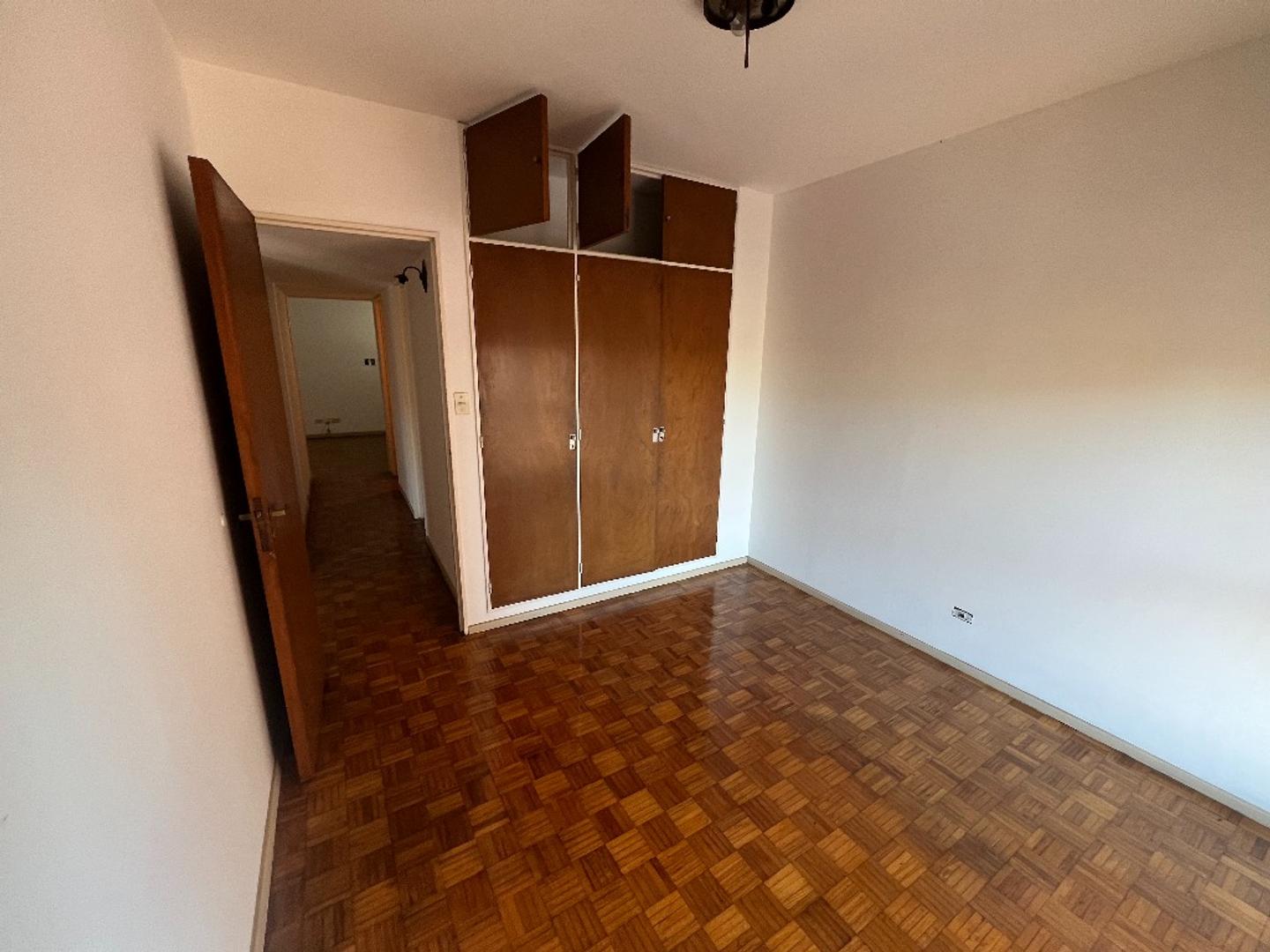 Departamento en Venta en Coghlan, USD 159.000