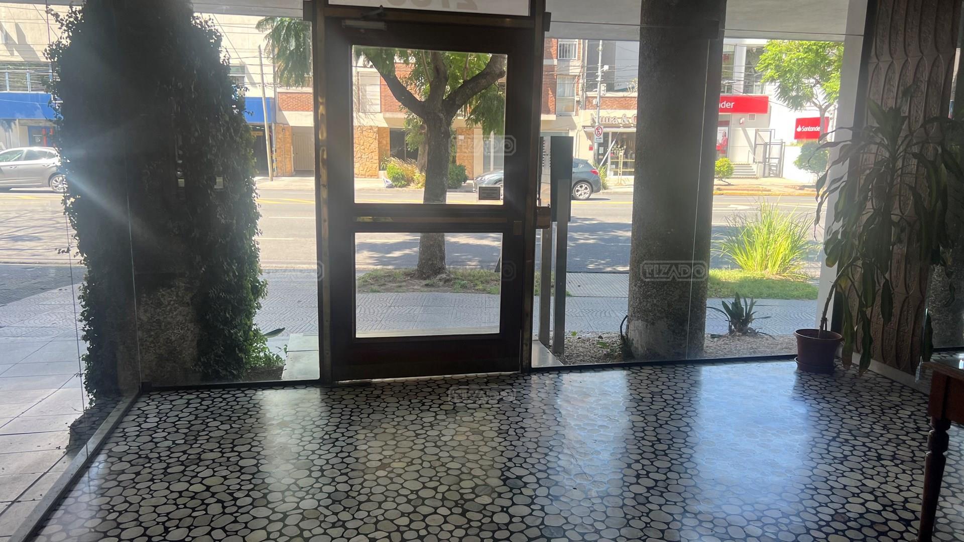 Departamento en Alquiler de 3 dormitorios