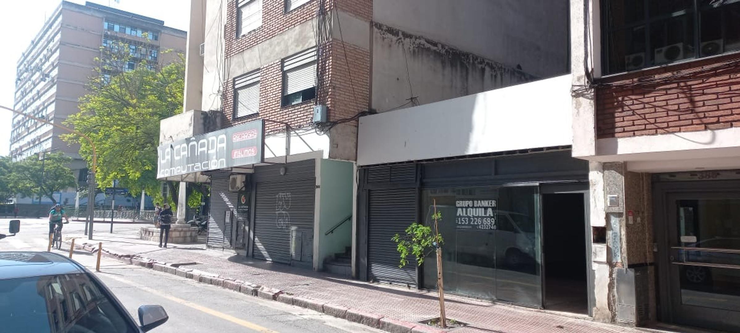 Terreno en Venta, FOS 80