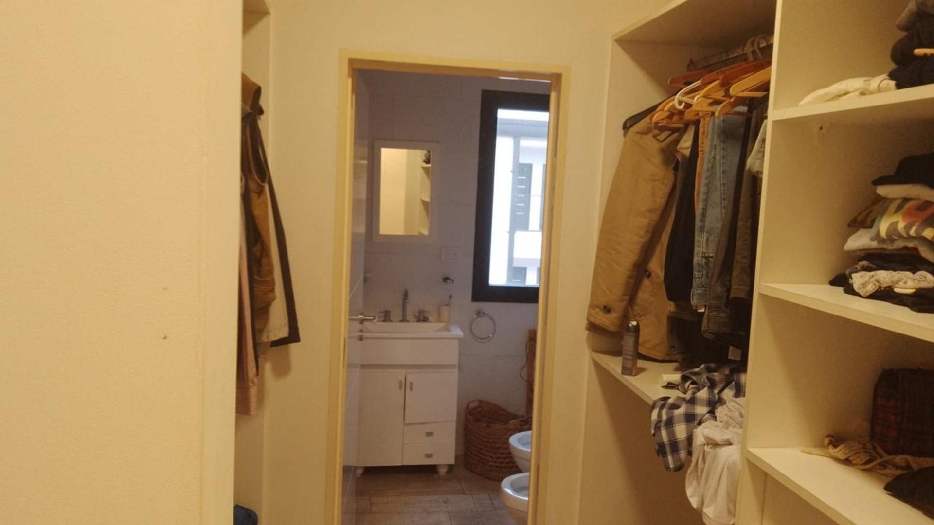 Departamento 3 ambientes con 2 baños