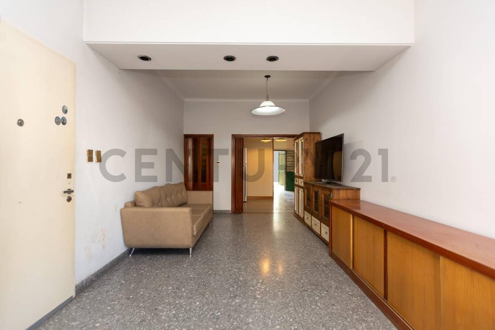 Libertad 4600, Piso 0