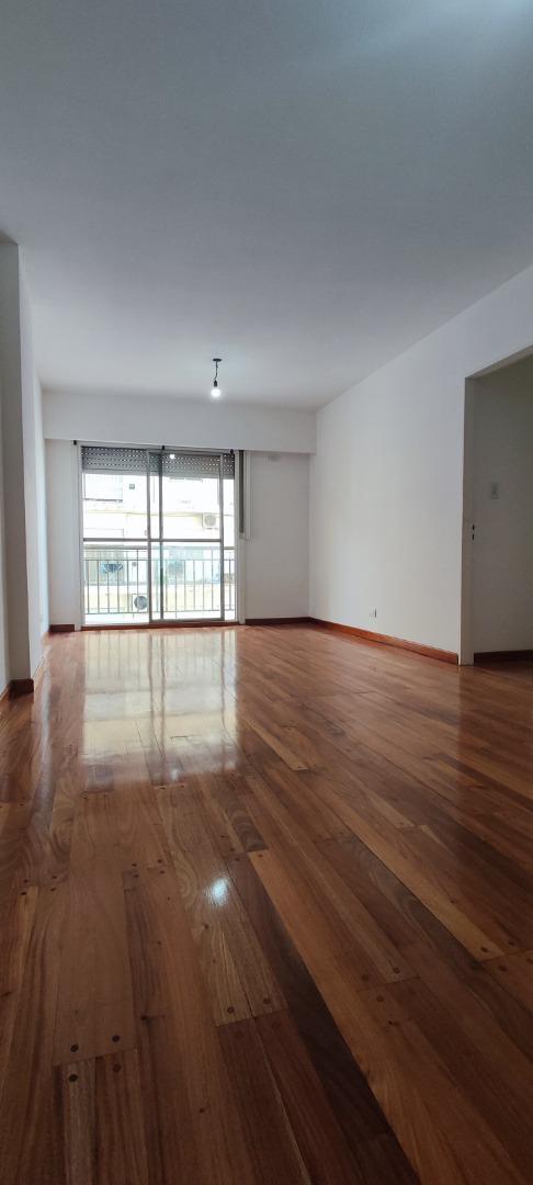 QUILMES CENTRO - ALQUILER - Depto 3 ambientes