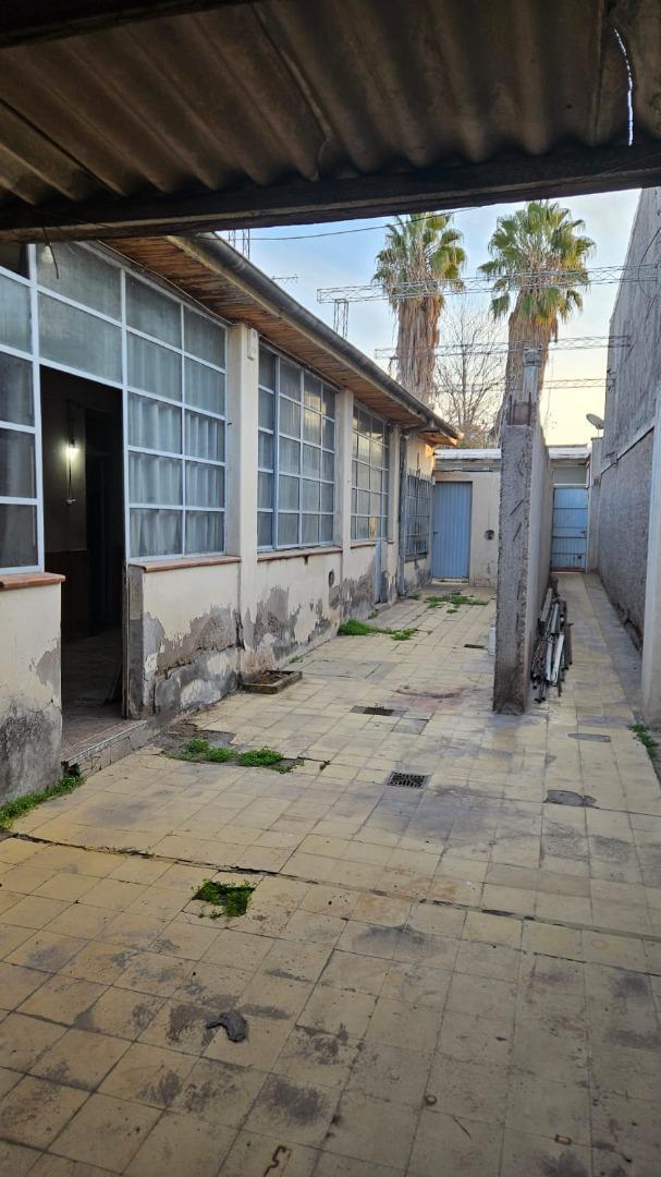 CASA EN PASO DE LOS ANDES - GODOY CRUZ